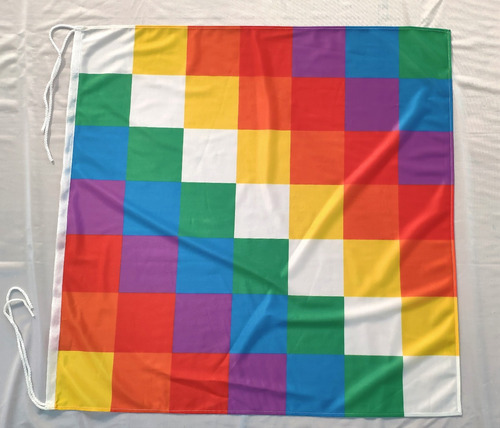 Bandera Pueblos Originarios Wiphala De 1,24 X 1,24 M