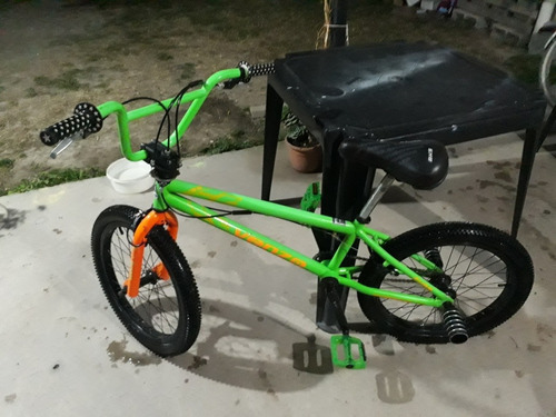 Vdo Bicicleta Freestyle, Prácticamente Nueva,