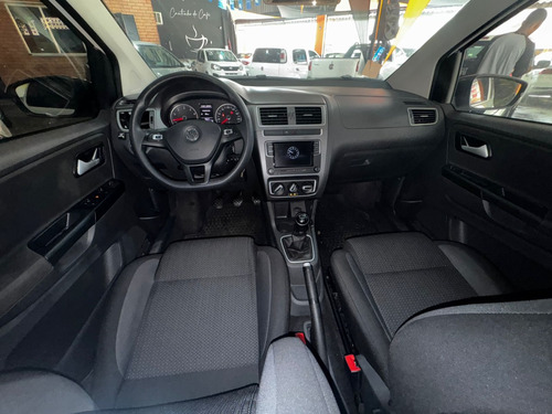 Volkswagen Fox 1.6 MSI TOTAL FLEX CONNECT 4P MANUAL