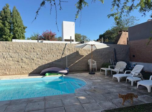 Casa En Venta - Villa Allende Golf - Cordoba
