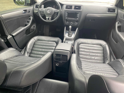 Volkswagen Vento 2.0 Sportline Tsi 200cv Dsg 2013