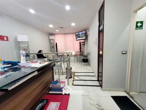 Clínica Dermatologica En Arriendo En Maipú