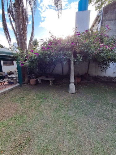 Venta Casa 5 Amb Haedo-c/jardin Y Pileta-garage