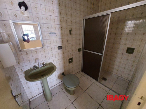 Imagem 9 de 15 de Excelente Casa 3 Dormitorio(s) Em Barreiros - Sao Jose - L-115373