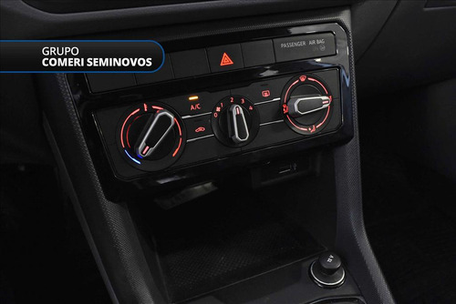 Volkswagen T-Cross 1.0 200 TSI TOTAL FLEX AUTOMÁTICO