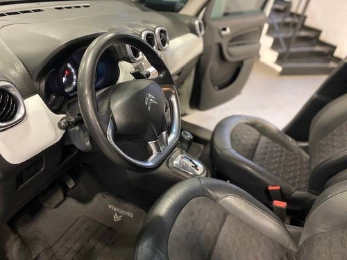 Imagem 9 de 13 de Citroën Aircross 1.6 Shine 16v Flex 4p Automático
