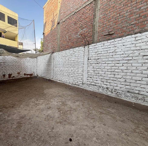 Terreno Interior En Zona Residencial Surco - Lima