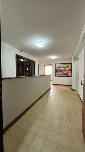 Oficina En Venta En El Conjunto Residencial El Parque