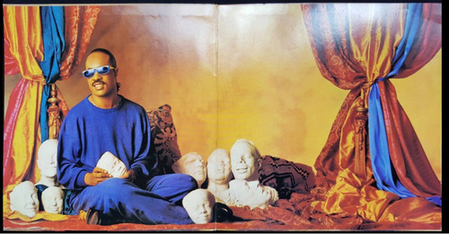 Imagen 2 de 3 de Disco Vinilo Stevie Wonder. Characters. 21046