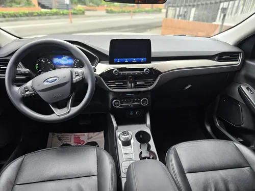 Ford Escape Hibrid
