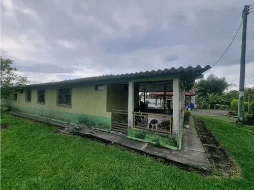 Finca Para La Venta Entre Quimbaya Y Filandia Con Excelenteubicación