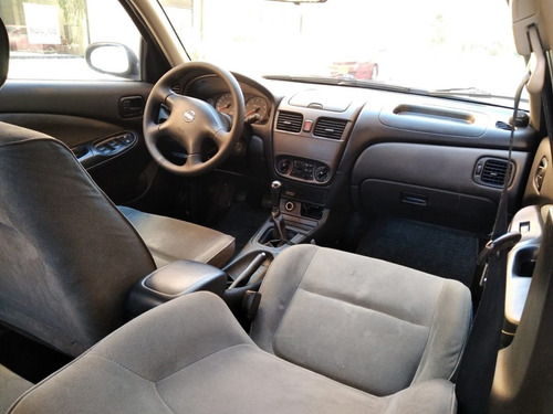 Nissan Almera Sg