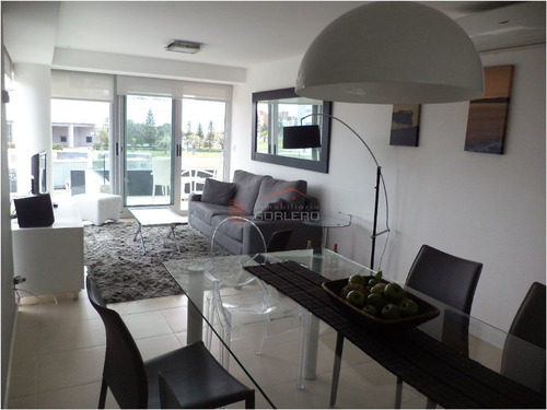 Imagen 3 de 30 de Apartamento En Punta Del Este, Mansa, Zona Del Conrad