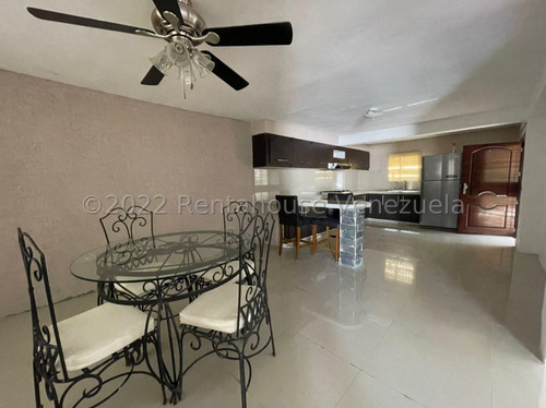 Imagen 9 de 10 de Casa En Venta Ubicada En La Urb. Maraquiva De La Puerta Maraven