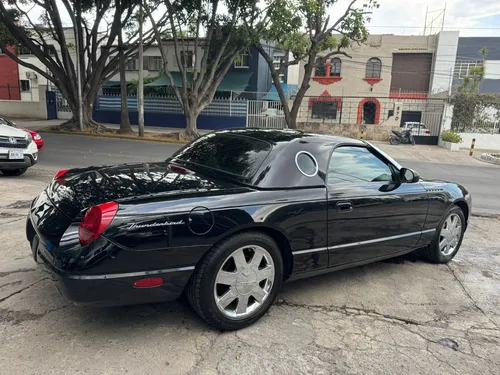 Ford Thunderbird