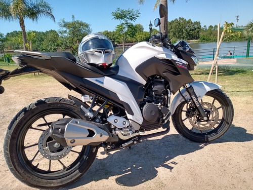 Yamaha Fz25