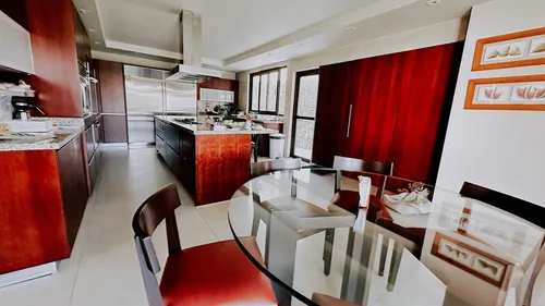 Casa En Venta Con Doble Seguridad En Lomas Country Club, Huixquilucan Edo Mex