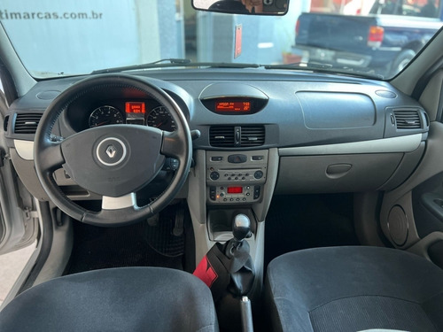 Renault Symbol 1.6 PRIVILÈGE 16V FLEX 4P MANUAL