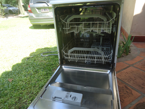 Lavavajillas Ariston Lff 8114, 14 Cubiertos Perfecto Estado Blanco (Usado)
