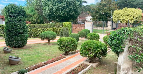Imagen 7 de 7 de Venta De Amplia Casa C/ Cochera En Bialet Massé