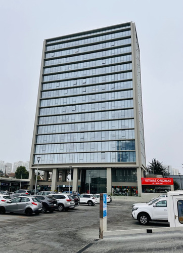 Moderna Oficina Amoblada, Edificio Open Montemar