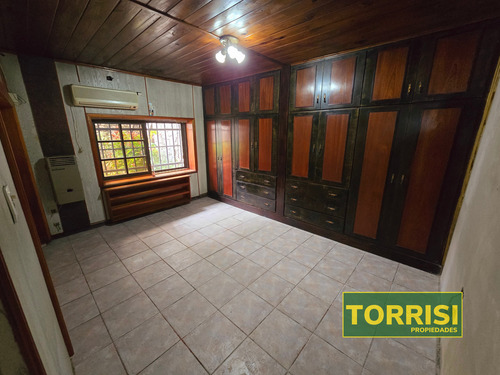 Venta - 5 Amb Ph C/patio Y Cochera/local - Campichuelo 300