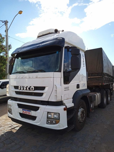 Iveco 440 Automático 6x2