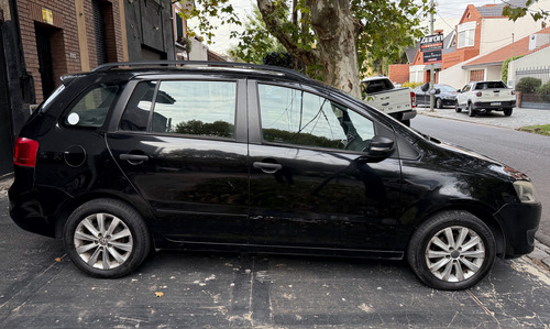 Volkswagen Suran 1.6 Trendline 11b