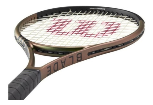 Imagen 3 de 7 de Raqueta Wilson Blade 104 290gr #1 Strings