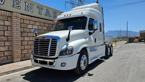 Tractocamion Freightliner Cascadia 2016 $1,190,000.00m.n.