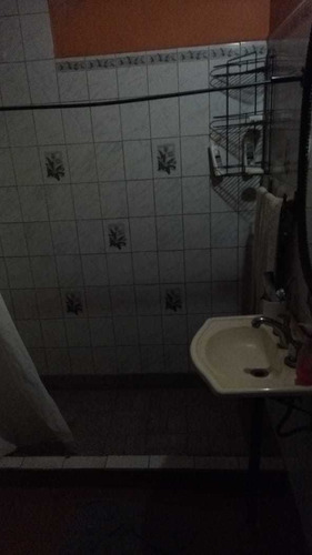 Imagen 6 de 8 de Casa Con 3 Dormitorios.