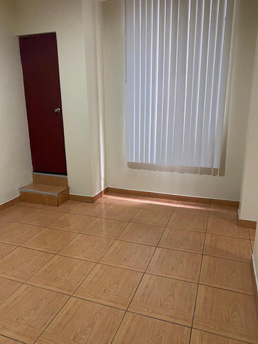 Alquilo Mini Depa ( Inlcuye Servicios) X Alt. C 3 De La Av. La Molina X Atento Peru