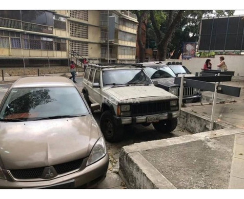 #006 Edificio En Venta En Las Mercedes Oportunidad De Inversión