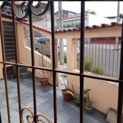 Casa Com 3 Dormitórios Próximo Ao Centro, Supermercado, Escola E Farmácia