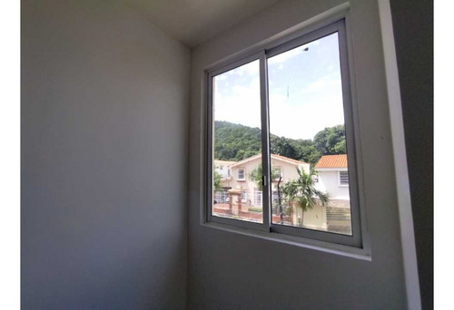 Townhouse En El Trigal Norte Om-6781626