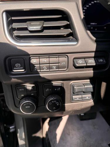Chevrolet Tahoe 5.4 Premier Piel 4x4 At