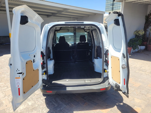 Ford Transit Courier 3cilindros, Motor 1.0l Ecoboost Mt 6vel