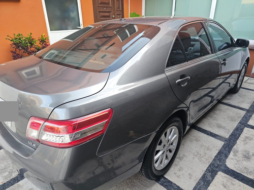 Toyota Camry XLE V6 AT6