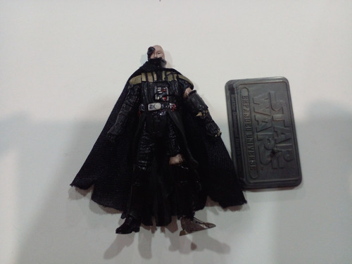 Star Wars. Vader Battle Damage. Incompleto Loose.