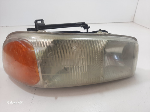 Faro Delantero Derecho Gmc Yukon 1999-2006