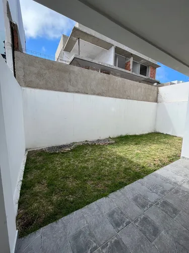 Casa En Zibatá, De Diseño Independiente (venta O Renta)