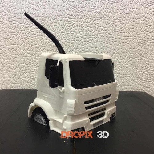 Imagen 3 de 8 de Mate Camion Iveco 2