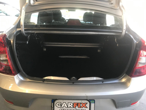 Renault Logan 1.6 Completo Flex