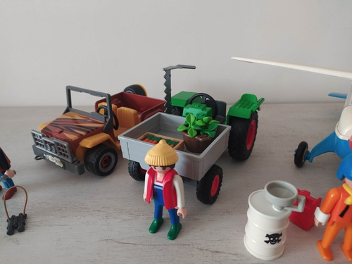 Imagen 3 de 4 de Playmobil Lote De Vehículos + Muñecos