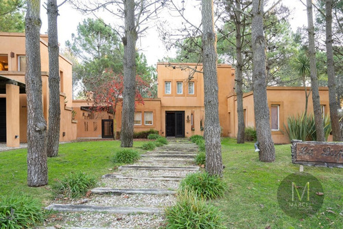 Imagen 2 de 30 de Casa Premium En Venta - 6 Ambientes - Barrio Privado - La Herradura - Pinamar