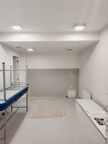 Amplio Moderno Local Comercial En Arriendo Con Opc De Compra