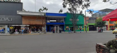 Local En Venta En Chapinero Central. Cod V1197015