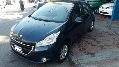 Peugeot 208 Allure | 2014 | Única Mano.