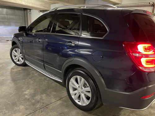 Imagen 3 de 10 de Chevrolet Captiva 2.2 Ltz 184cv 2017