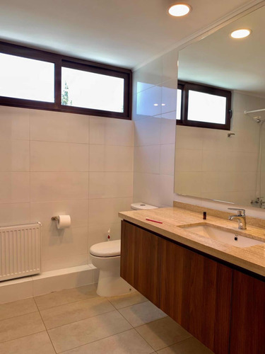 Conectividad Y En Condominio: Mediterránea E Impecable